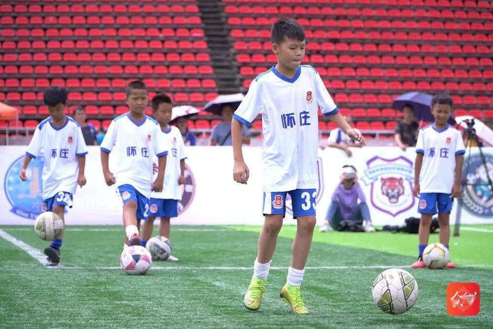 
贵州“足协杯”青少年足球联赛：这个暑期 让汗水为拼搏而流_BJL平台中国(图6)