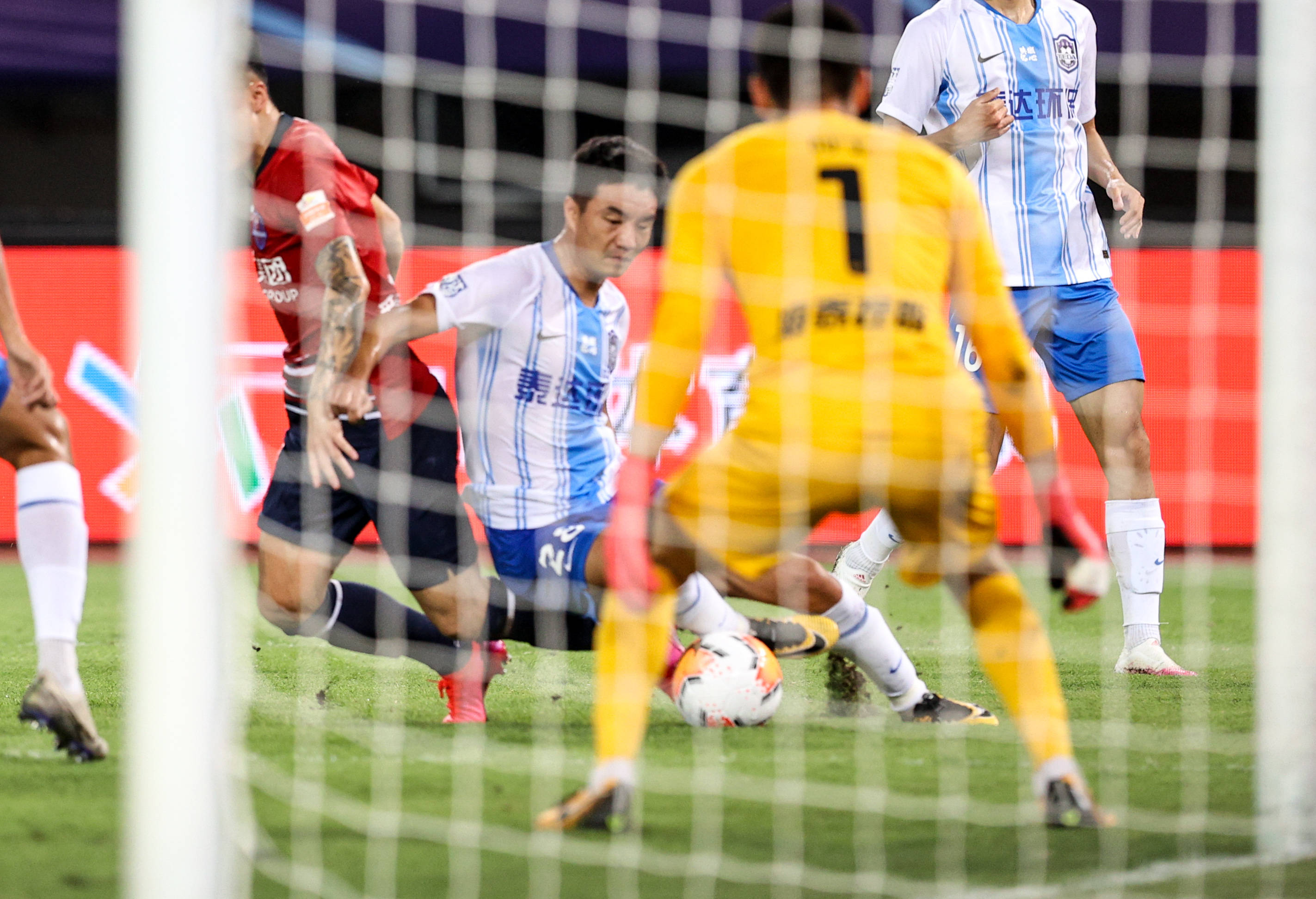 ‘BJL平台中国’
足球——中超联赛第二轮：重庆今世战平天津泰达(图12)