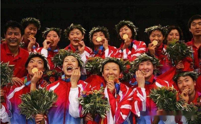BJL平台中国-
915体坛日历丨2003 中国女排重返世界之巅(图7)